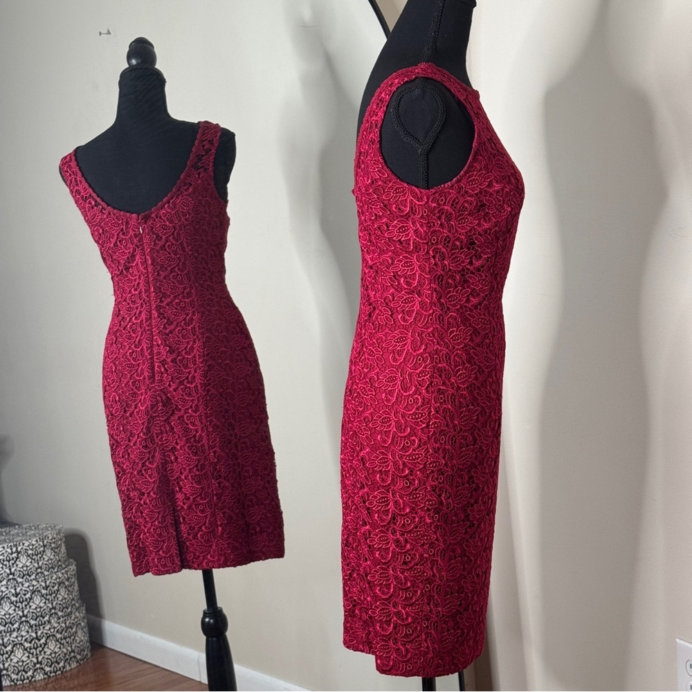 White House Black Market Lace Sleeveless Sheath Cocktail Dress Cherry Red Size 0 - Picture 2 of 5